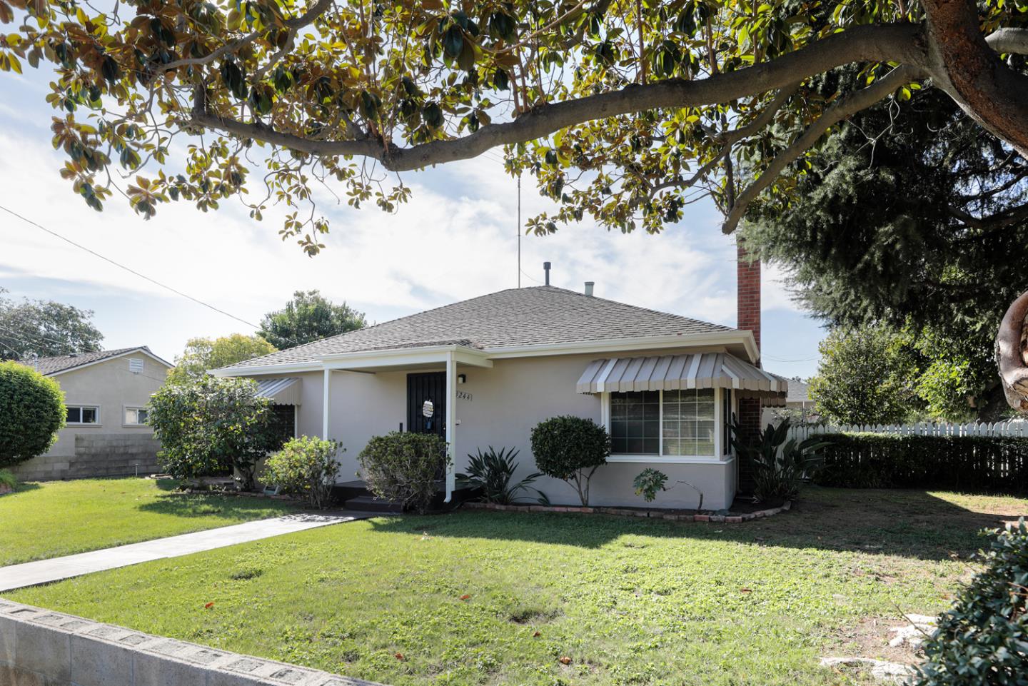 Detail Gallery Image 1 of 1 For 3244 Riddle Rd, San Jose,  CA 95117 - 2 Beds | 1 Baths