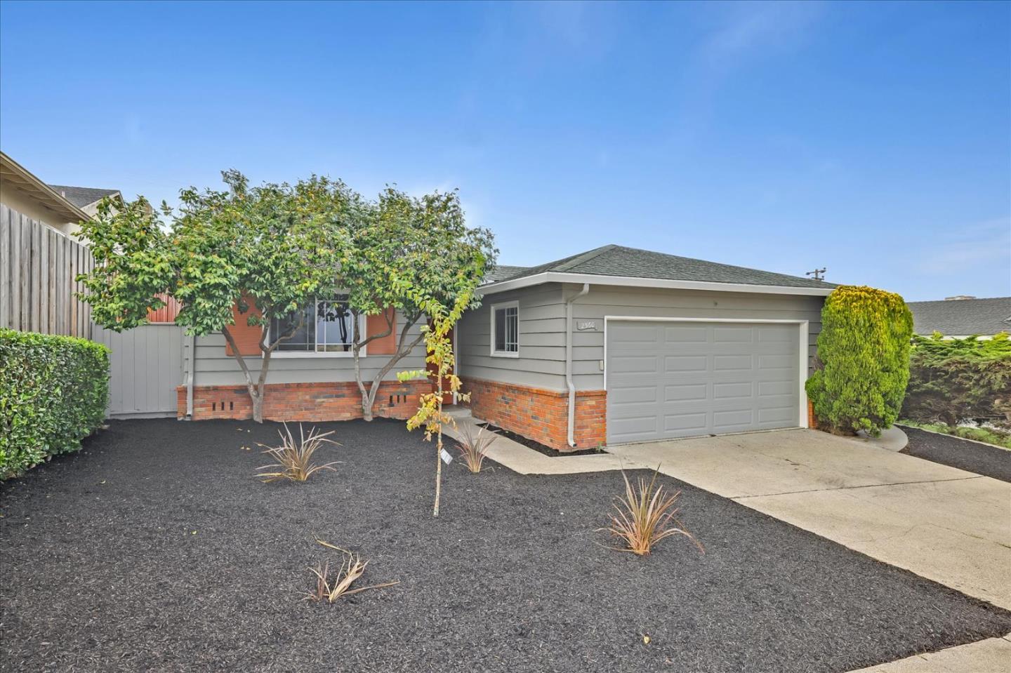 Detail Gallery Image 1 of 1 For 2560 Saint Cloud Dr, San Bruno,  CA 94066 - 3 Beds | 2 Baths