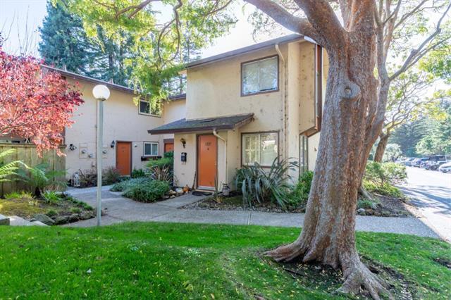 Detail Gallery Image 1 of 1 For 1225 Oddstad Blvd, Pacifica,  CA 94044 - 2 Beds | 1/1 Baths