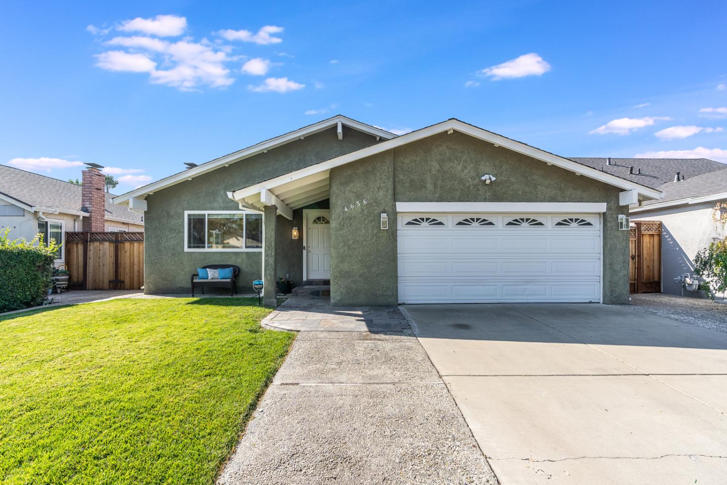 Detail Gallery Image 1 of 1 For 4636 Mia Cir, San Jose,  CA 95136 - 3 Beds | 2 Baths