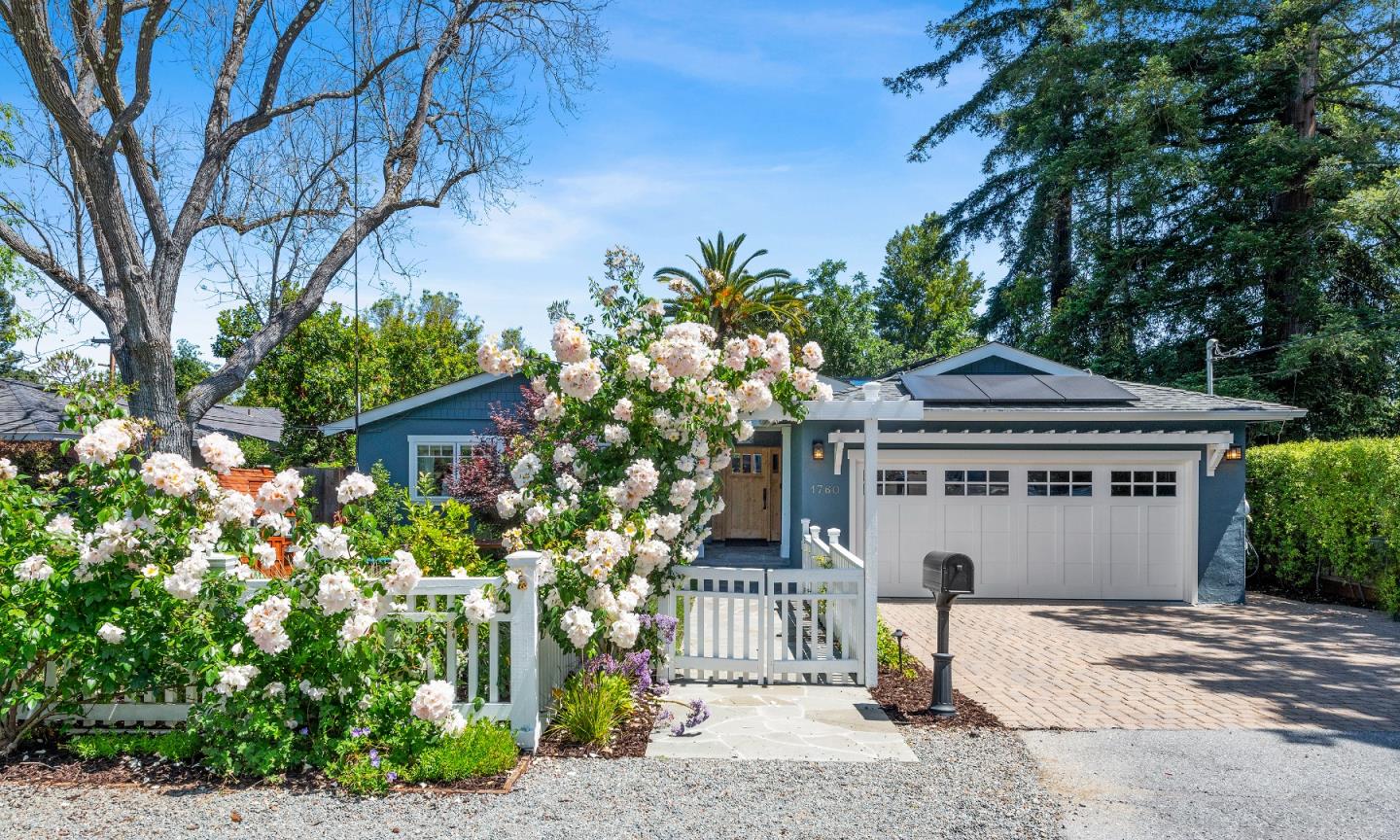 Detail Gallery Image 1 of 1 For 1760 Altschul Ave, Menlo Park,  CA 94025 - 4 Beds | 2 Baths