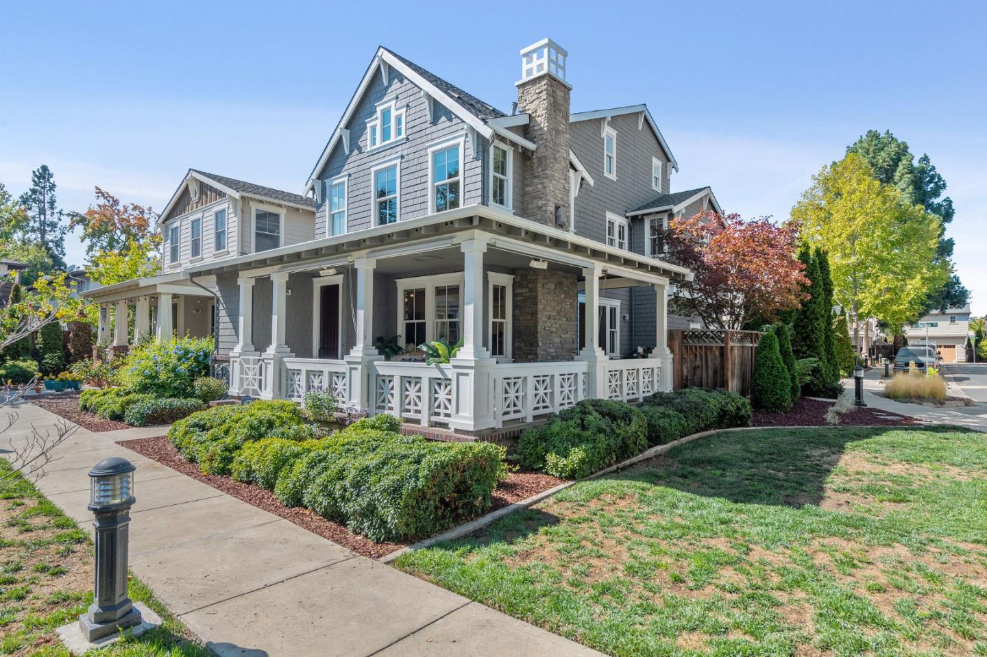 Detail Gallery Image 1 of 1 For 204 Ballard Ln, Menlo Park,  CA 94025 - 4 Beds | 3/1 Baths