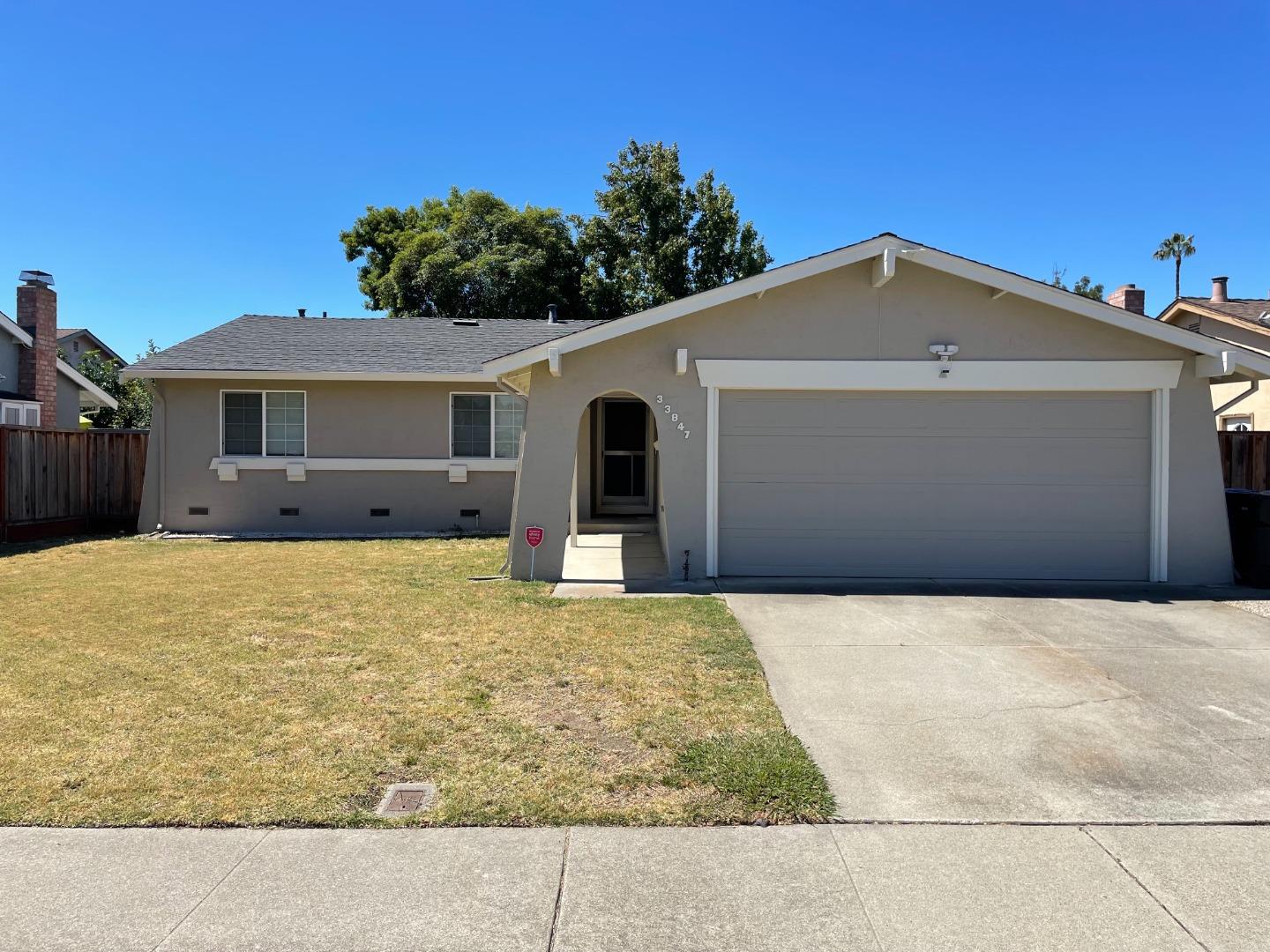 Detail Gallery Image 1 of 1 For 33847 Whitehead Ln, Fremont,  CA 94555 - 4 Beds | 2 Baths