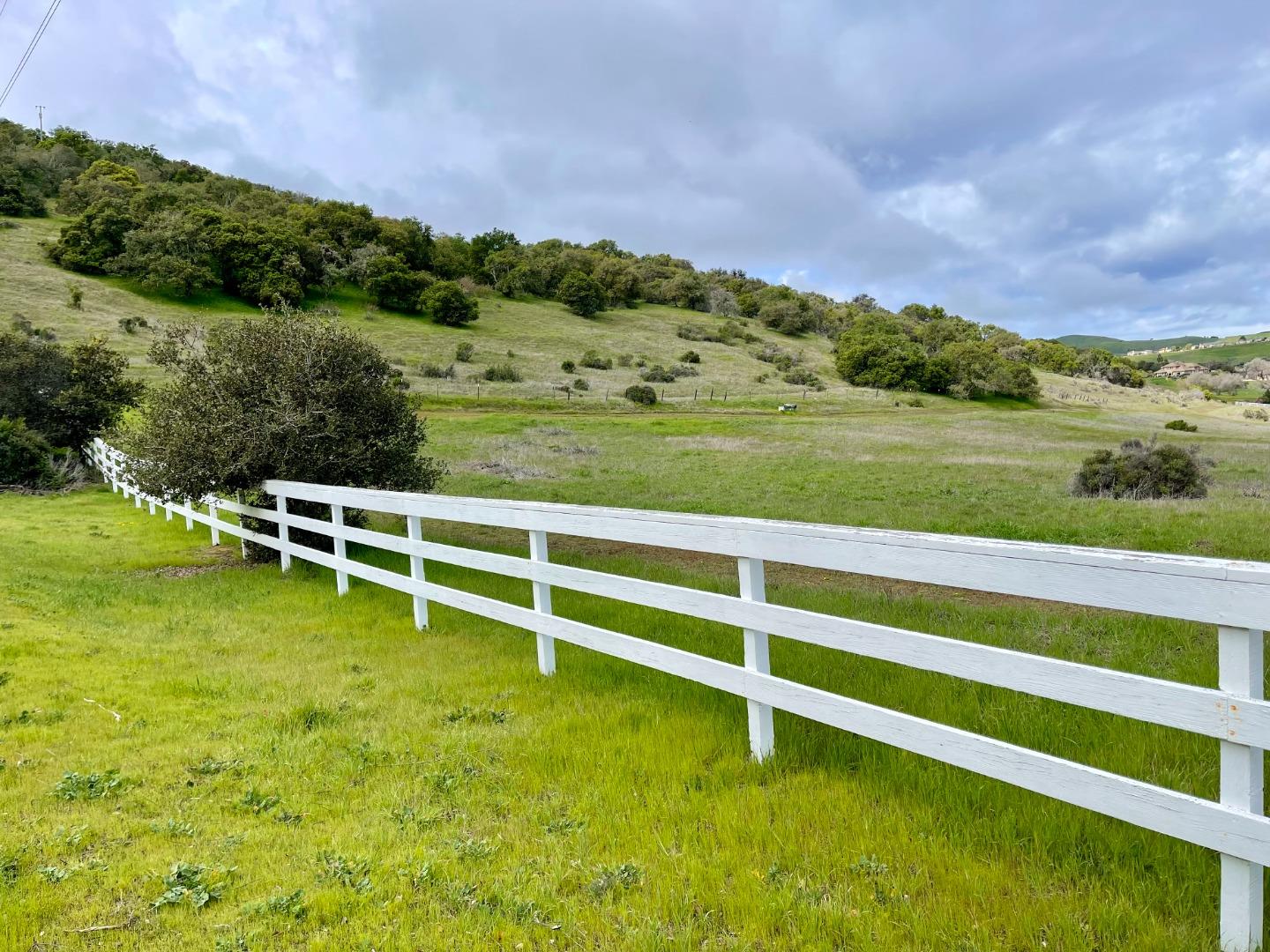 Detail Gallery Image 6 of 44 For 270 River Rd, Salinas,  CA 93908 - 4 Beds | 3 Baths