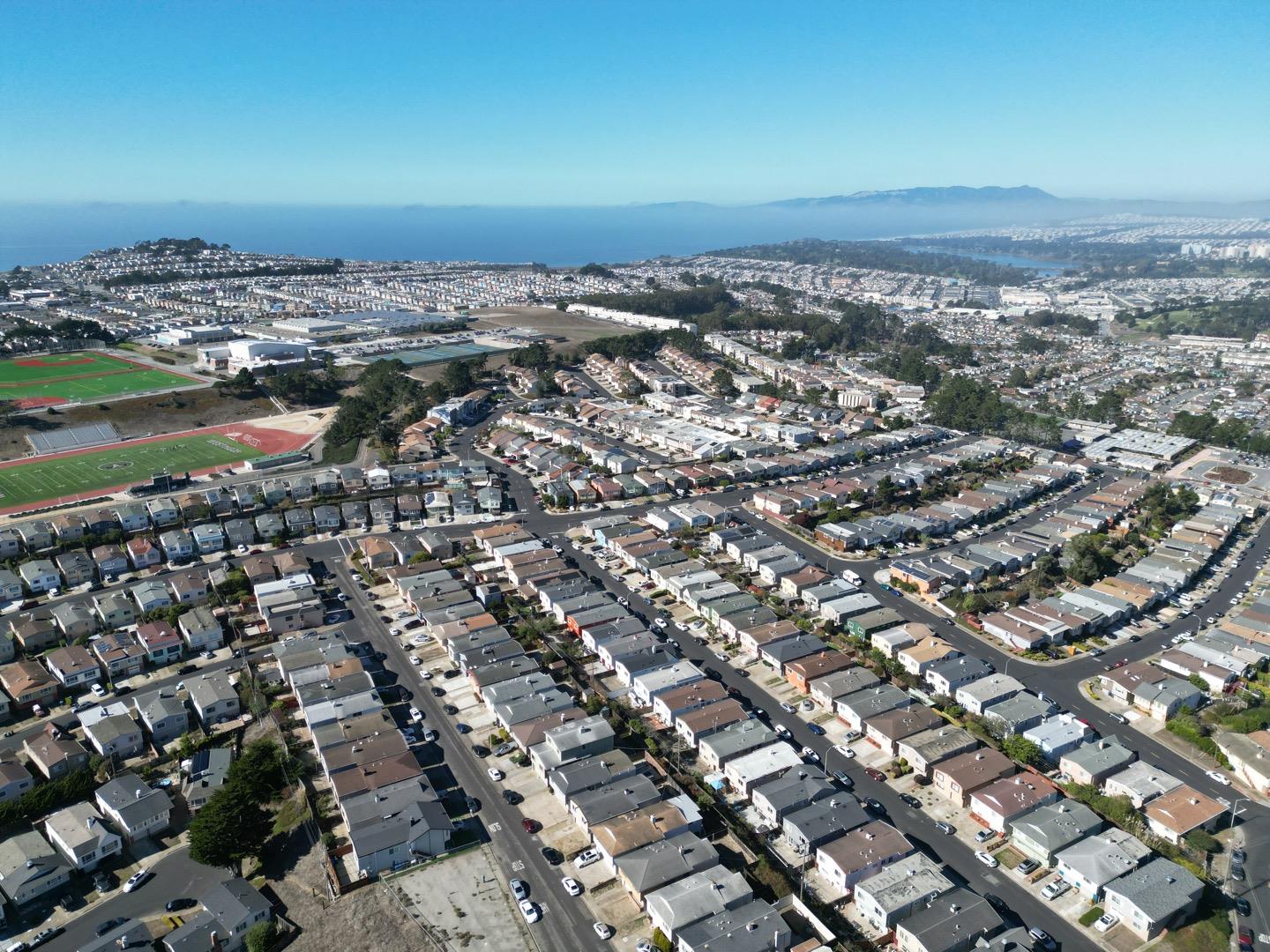 Detail Gallery Image 1 of 1 For 228 San Fernando Way, Daly City,  CA 94015 - 4 Beds | 2/1 Baths