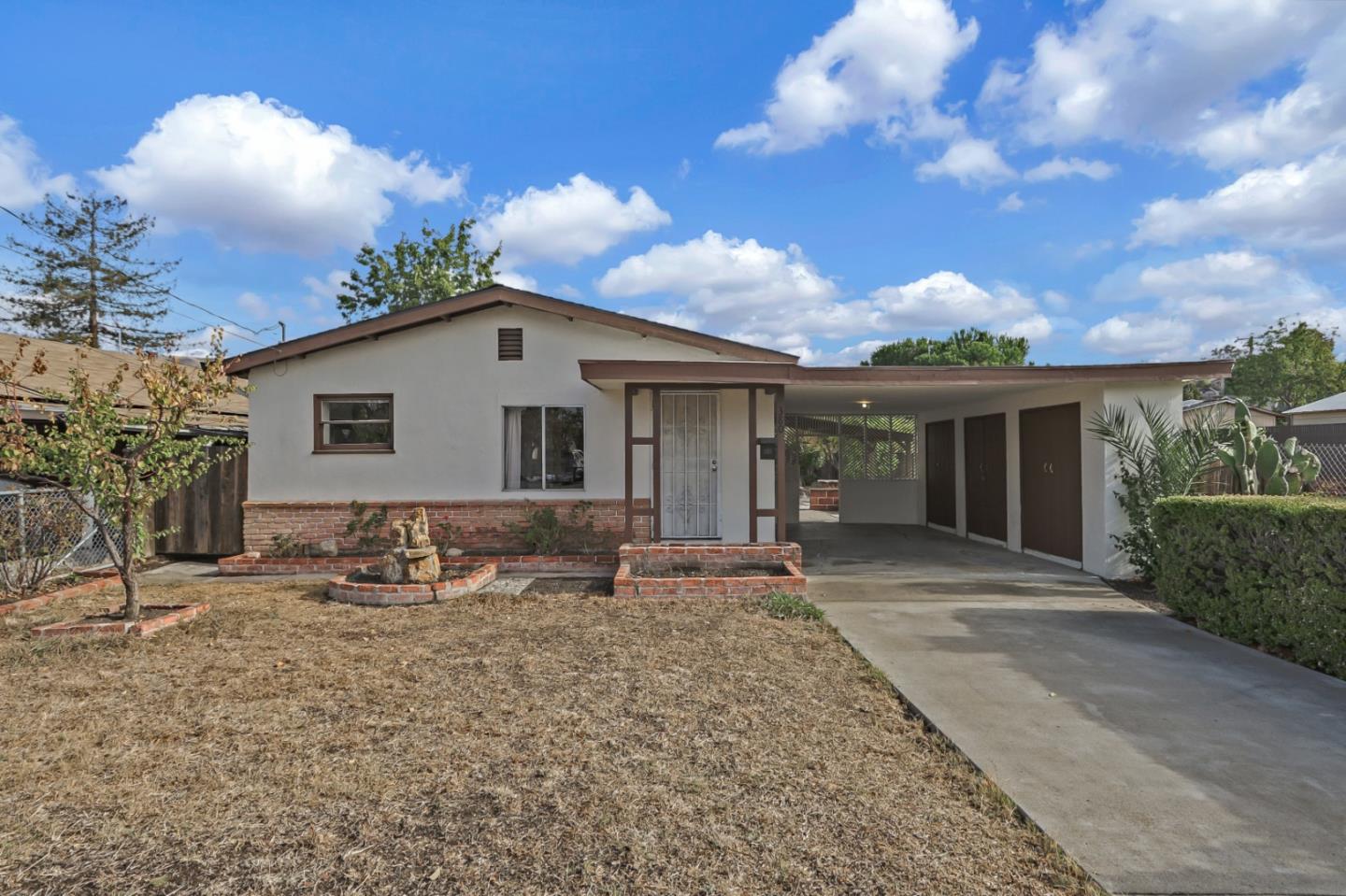 Detail Gallery Image 1 of 1 For 380 Meadow Ln, San Jose,  CA 95127 - 2 Beds | 1 Baths