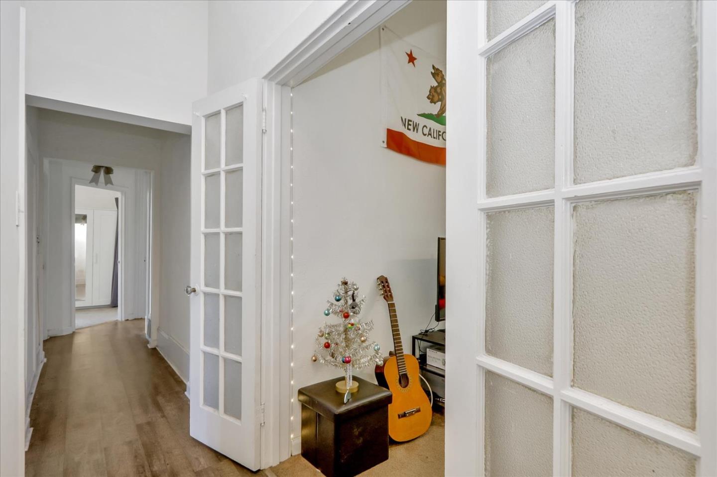 Detail Gallery Image 11 of 66 For 627 S 3rd St, San Jose,  CA 95112 - 9 Beds | 3/1 Baths