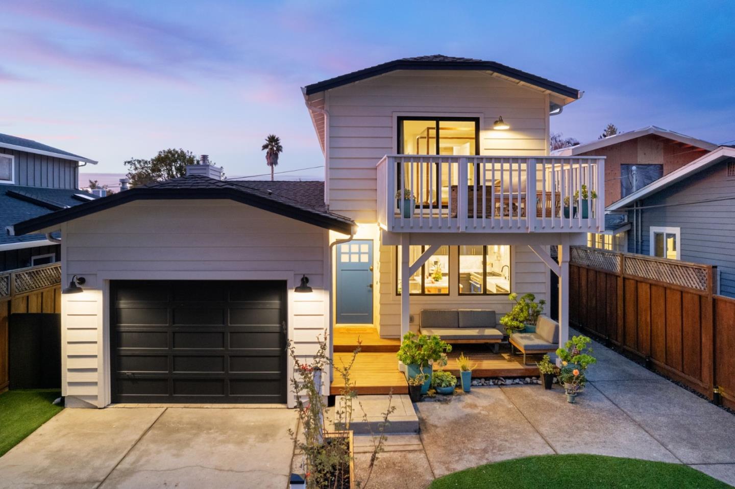 Front Image Thumbnail for ML81914098