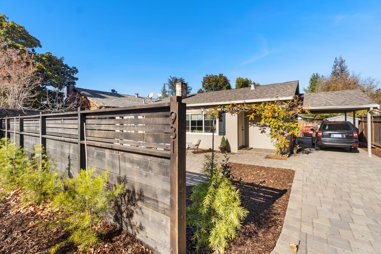 Detail Gallery Image 1 of 1 For 931 Dolores Ave, Los Altos,  CA 94024 - 2 Beds | 1 Baths