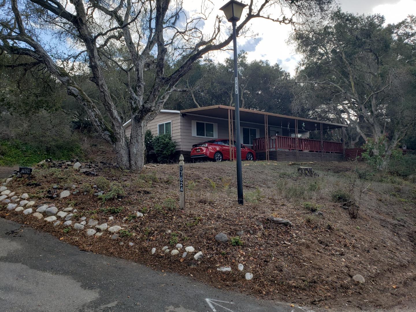 Detail Gallery Image 1 of 1 For Ponderosa Ln,  Salinas,  CA 93907 - 2 Beds | 2 Baths