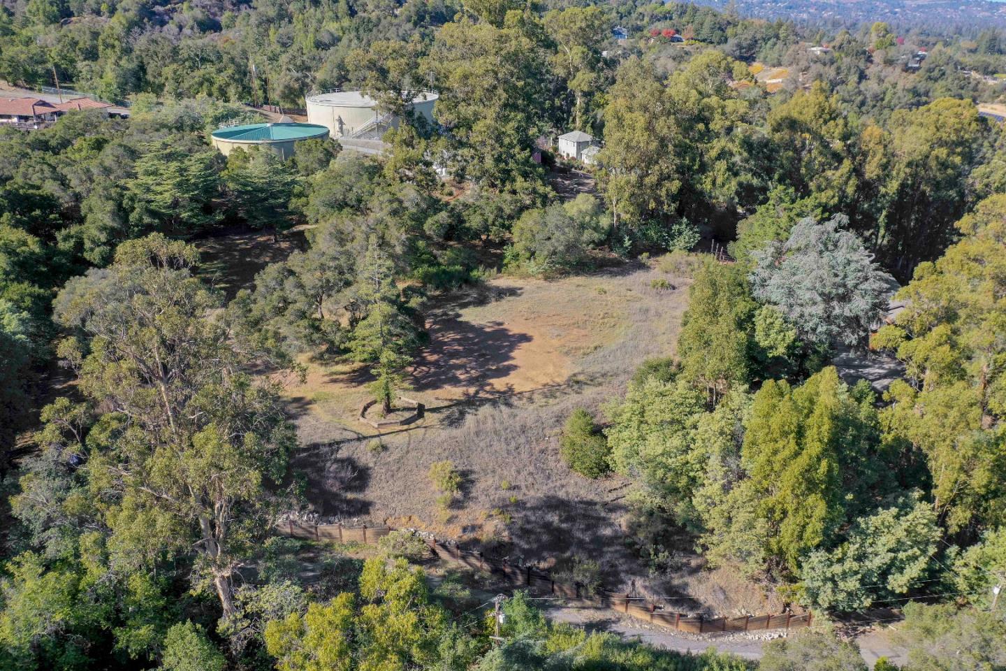 Detail Gallery Image 6 of 19 For 18620 Overlook Rd, Los Gatos,  CA 95030 - – Beds | – Baths