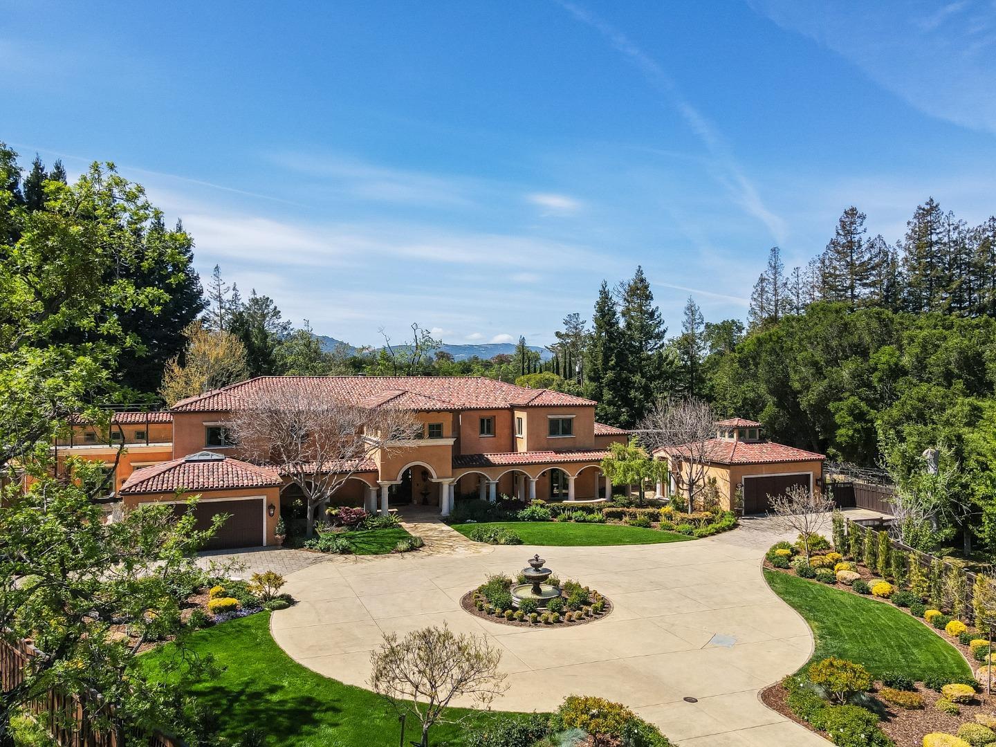 Detail Gallery Image 20 of 107 For 15121 Becky Ln, Monte Sereno,  CA 95030 - 6 Beds | 6/2 Baths