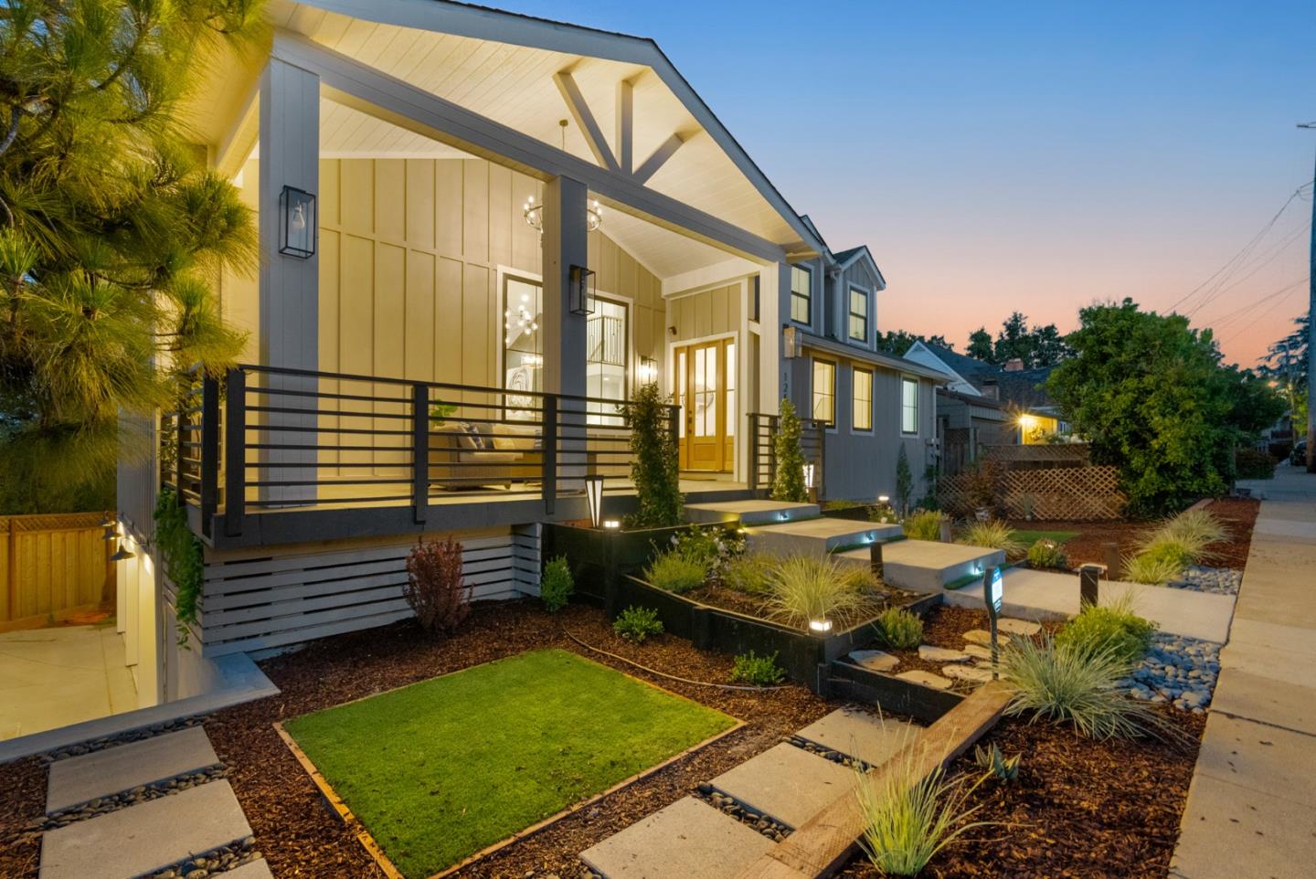 Detail Gallery Image 105 of 110 For 125 Garnet Ave, San Carlos,  CA 94070 - 5 Beds | 4 Baths