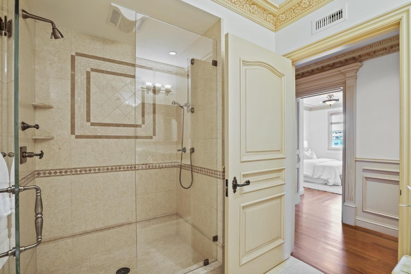 Detail Gallery Image 40 of 47 For 222 6th Ave #201,  San Mateo,  CA 94401 - 3 Beds | 2/1 Baths