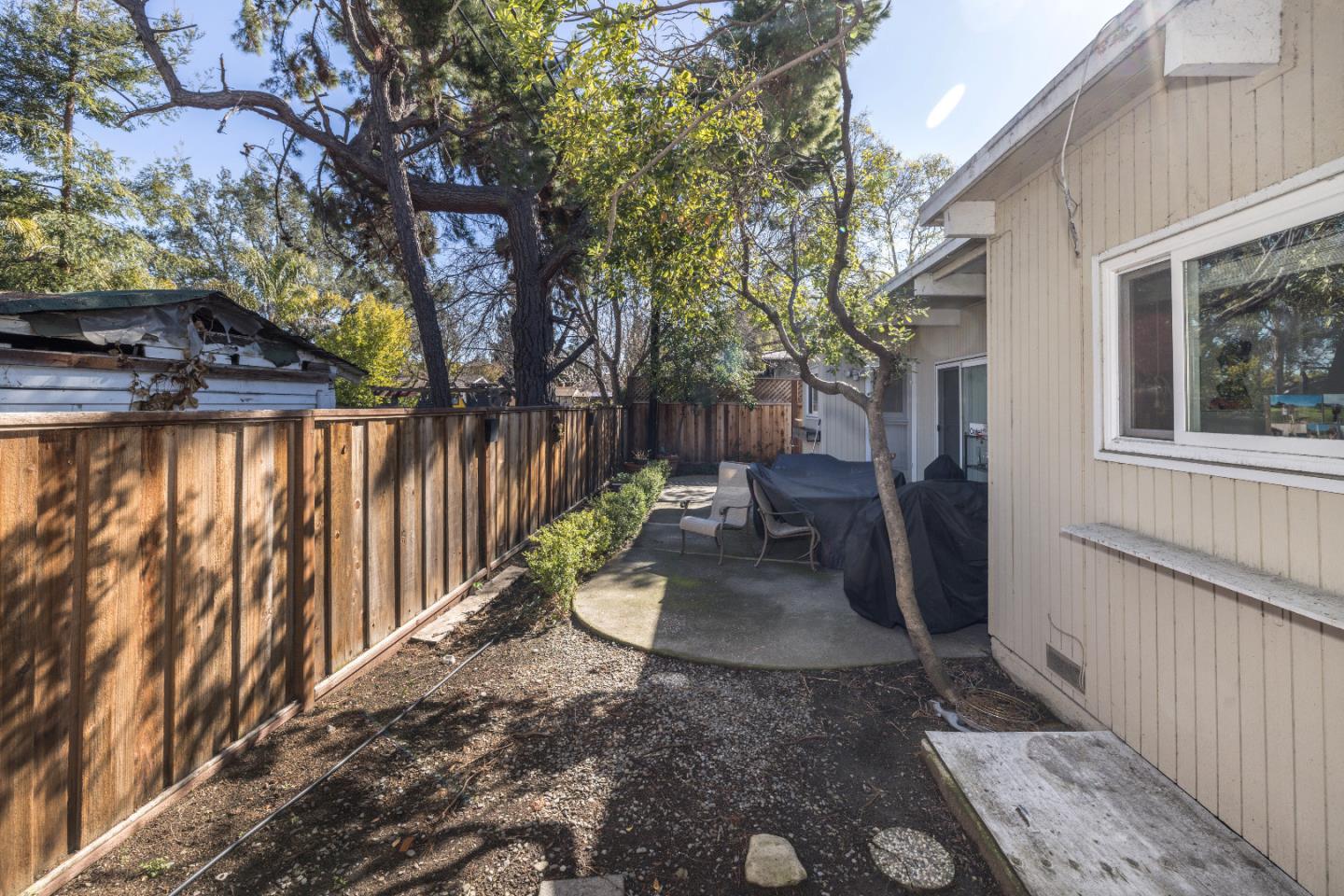Detail Gallery Image 9 of 27 For 3171 Loma Verde Pl, Palo Alto,  CA 94303 - – Beds | – Baths