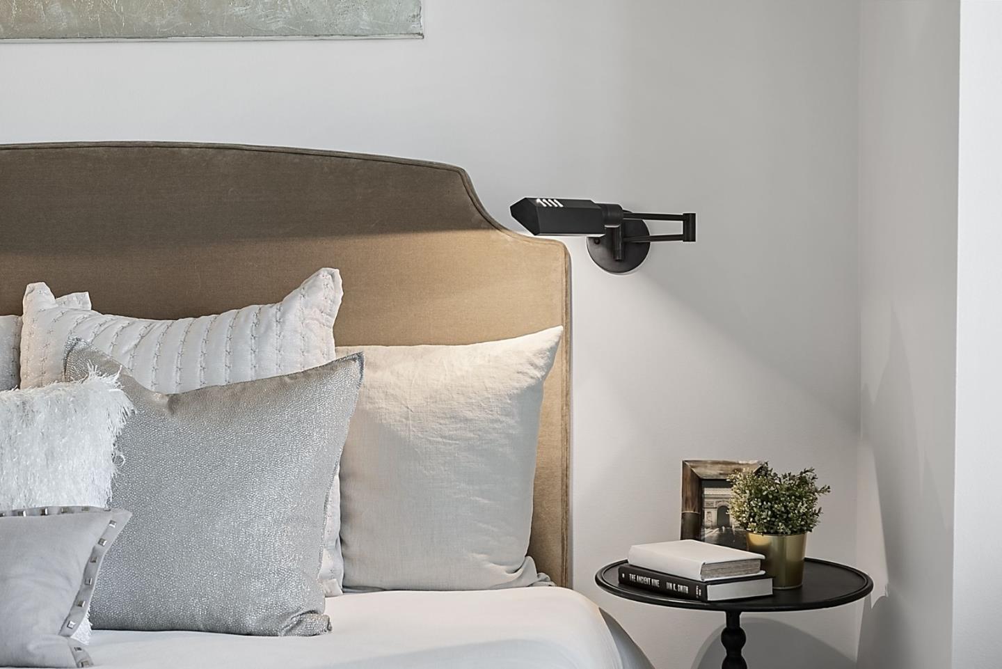 Detail Gallery Image 25 of 55 For 2390 Hyde St 1a,  San Francisco,  CA 94109 - 3 Beds | 2 Baths