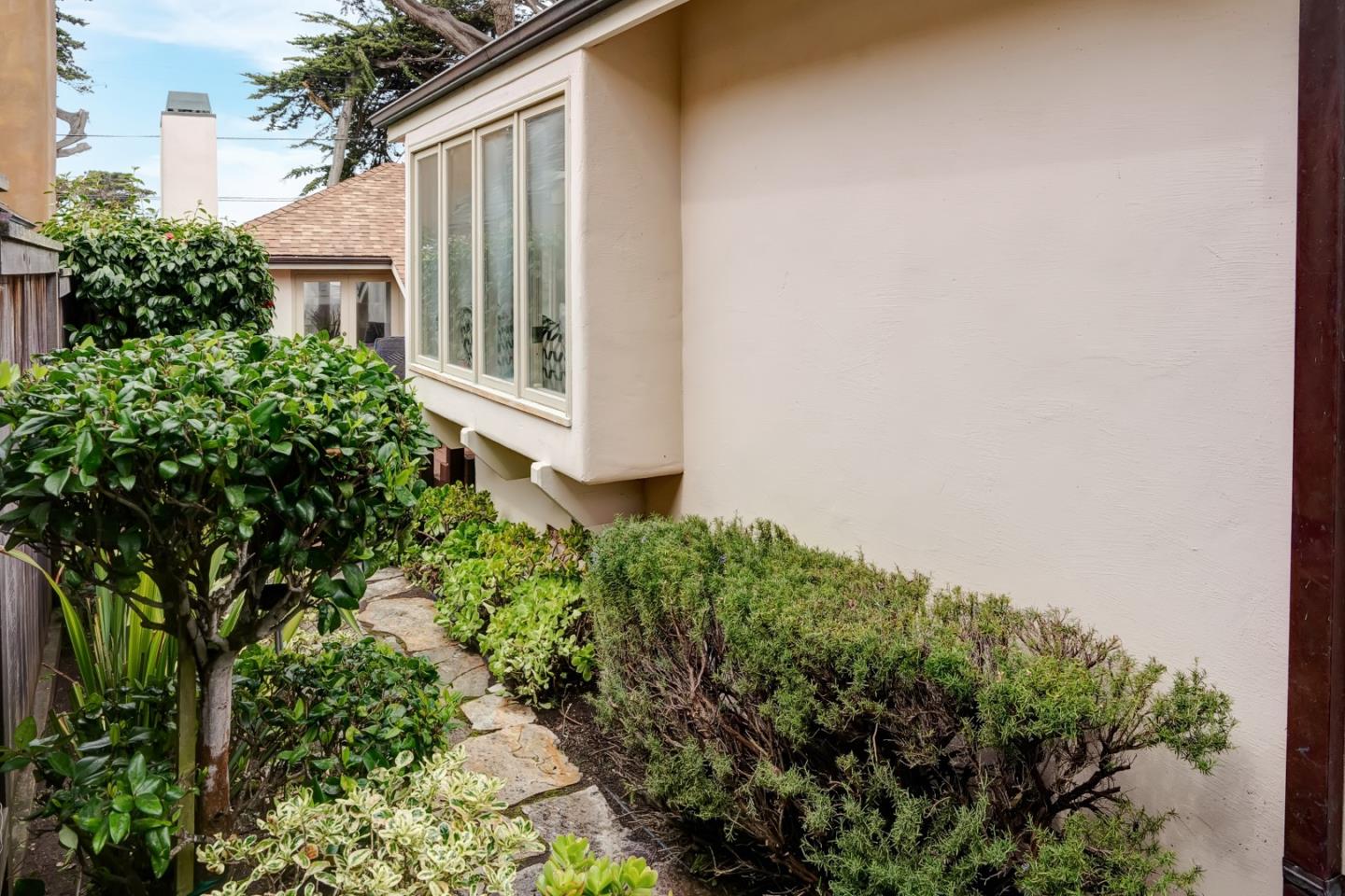 Detail Gallery Image 36 of 41 For 0 San Antonio 2se of 10th Ave, Carmel,  CA 93923 - 2 Beds | 2 Baths
