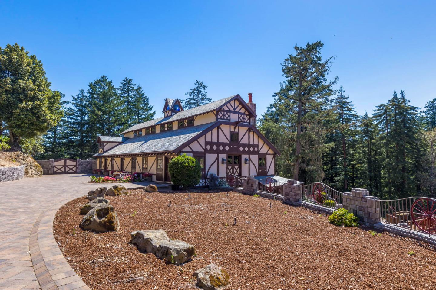16351 Skyline Blvd, Woodside, CA 94062 6 Beds 5/4 Baths (Active