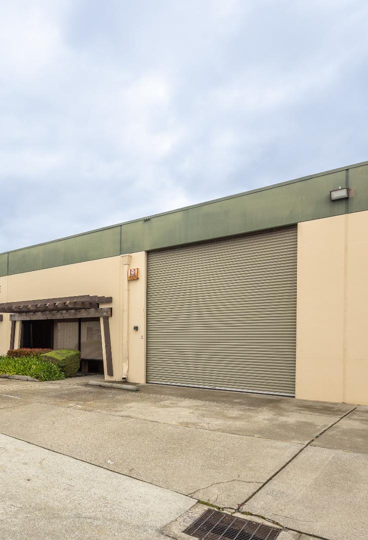 Detail Gallery Image 1 of 3 For 390 Swift Ave #22,  South San Francisco,  CA 94080 - – Beds | – Baths