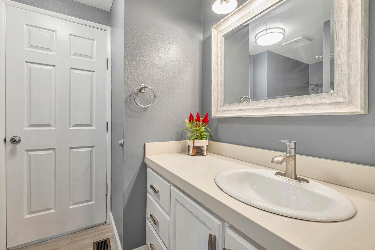 Detail Gallery Image 24 of 45 For 2395 Delaware St #194,  Santa Cruz,  CA 95060 - 3 Beds | 2 Baths