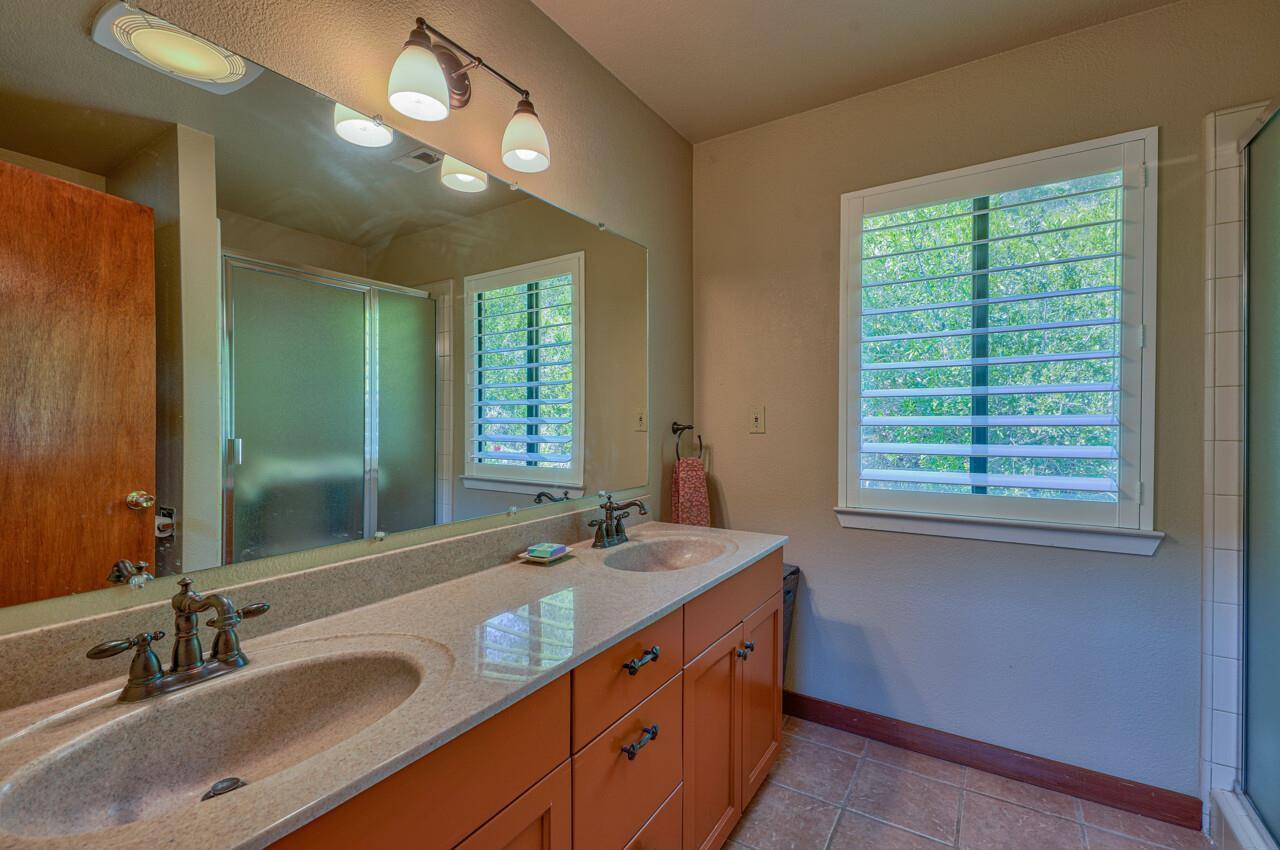 Detail Gallery Image 45 of 64 For 13045 Paseo Barranco, Salinas,  CA 93908 - 6 Beds | 4/1 Baths