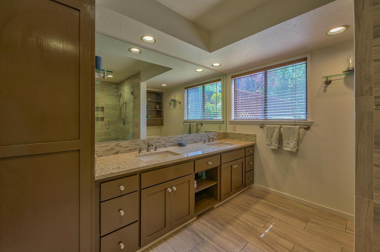 Detail Gallery Image 52 of 64 For 13045 Paseo Barranco, Salinas,  CA 93908 - 6 Beds | 4/1 Baths