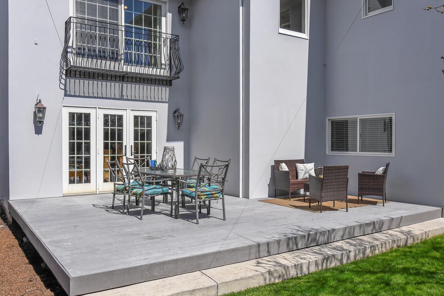 Detail Gallery Image 53 of 69 For 2680 Warren St, Santa Cruz,  CA 95062 - 4 Beds | 3/1 Baths