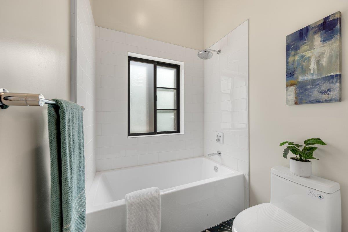 Detail Gallery Image 30 of 40 For 340 Avenue Del Oro, El Granada,  CA 94018 - 3 Beds | 2/1 Baths