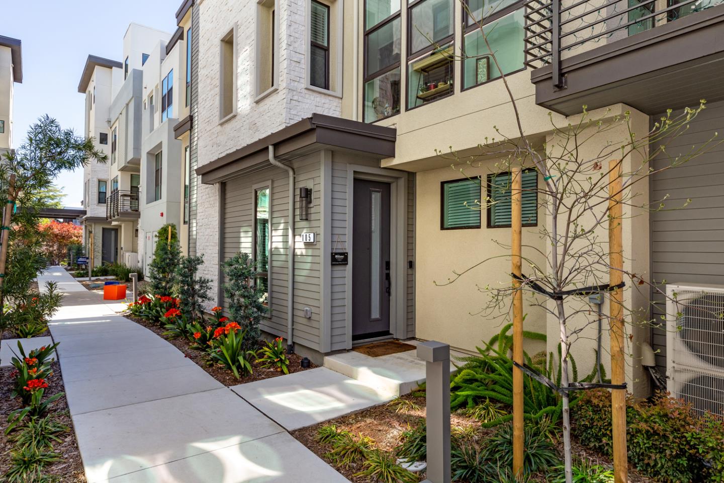 Detail Gallery Image 1 of 1 For 3380 Eichers Pl #105,  Santa Clara,  CA 95051 - 4 Beds | 3/2 Baths