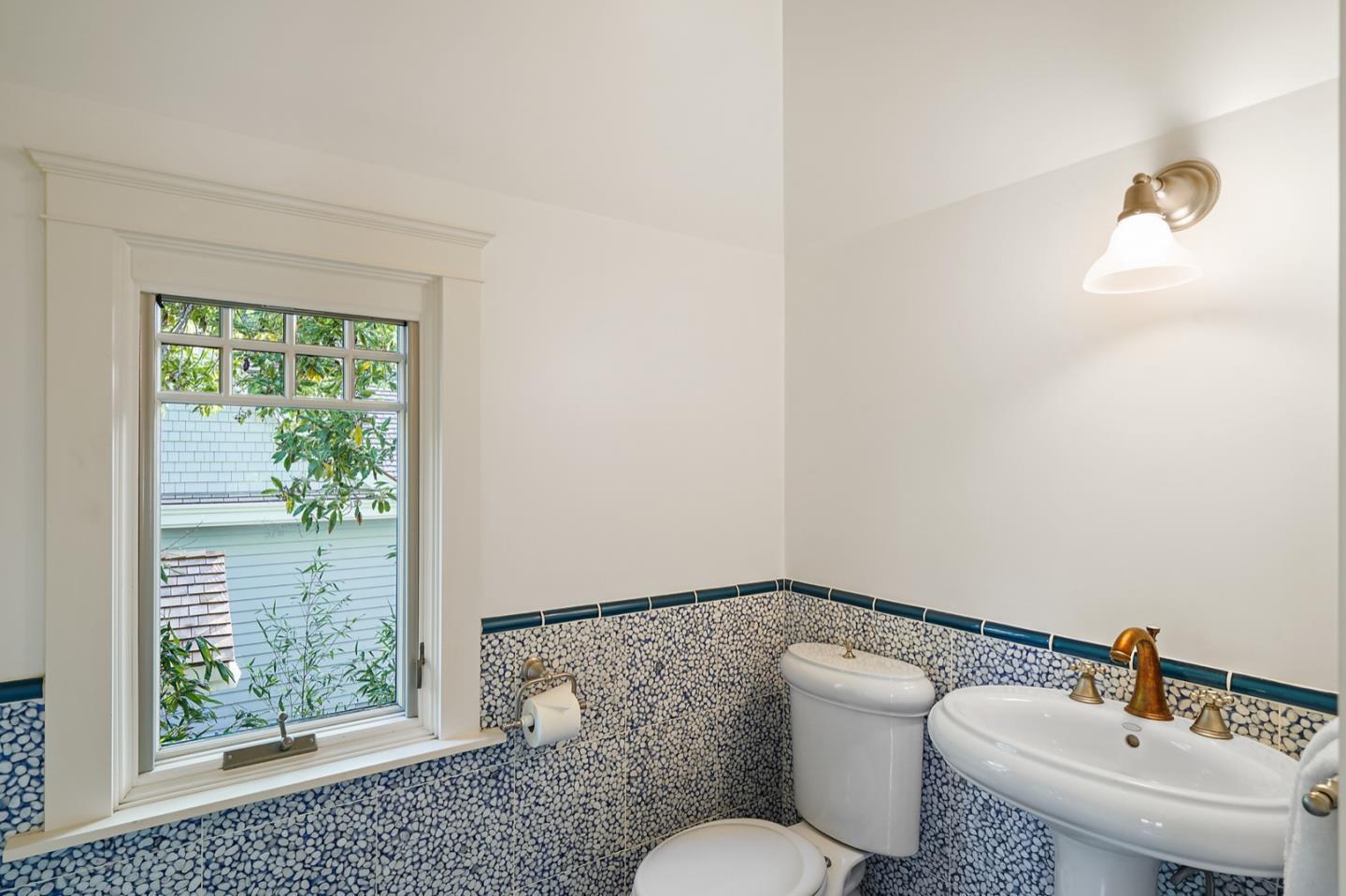 Detail Gallery Image 112 of 113 For 535 Kingsley Ave, Palo Alto,  CA 94301 - 5 Beds | 3/1 Baths