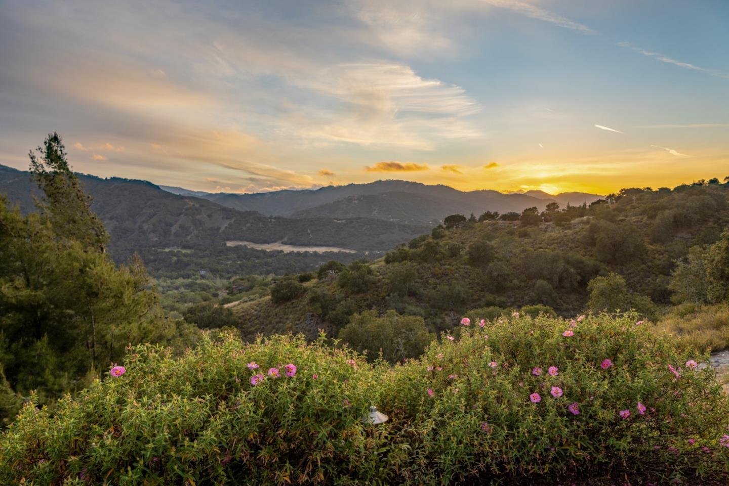 Detail Gallery Image 30 of 31 For 31660 via La Estrella, Carmel Valley,  CA 93924 - 5 Beds | 4/1 Baths