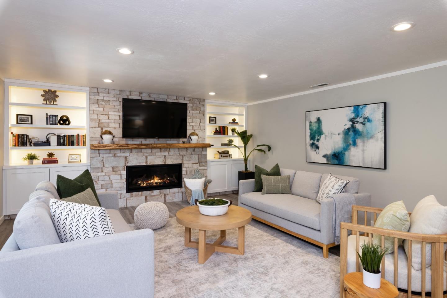 Detail Gallery Image 24 of 45 For 67 Hollins Dr, Santa Cruz,  CA 95060 - 4 Beds | 3 Baths