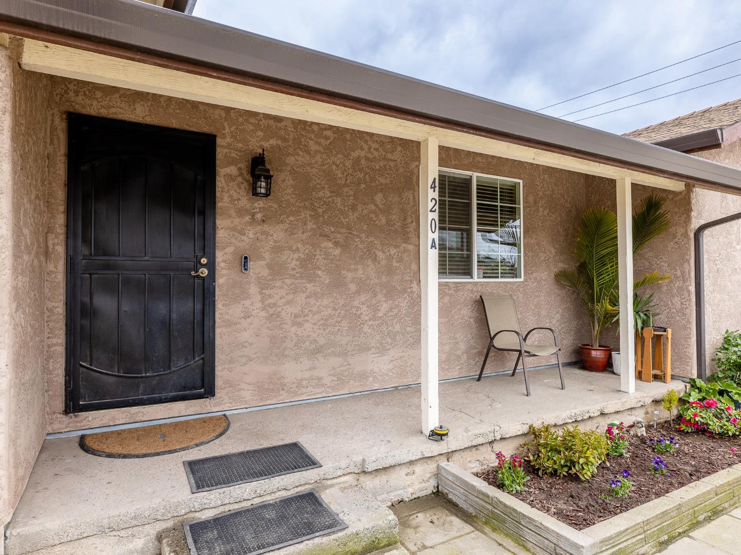 Detail Gallery Image 4 of 27 For 420 Hyland Dr, Salinas,  CA 93907 - 3 Beds | 2 Baths