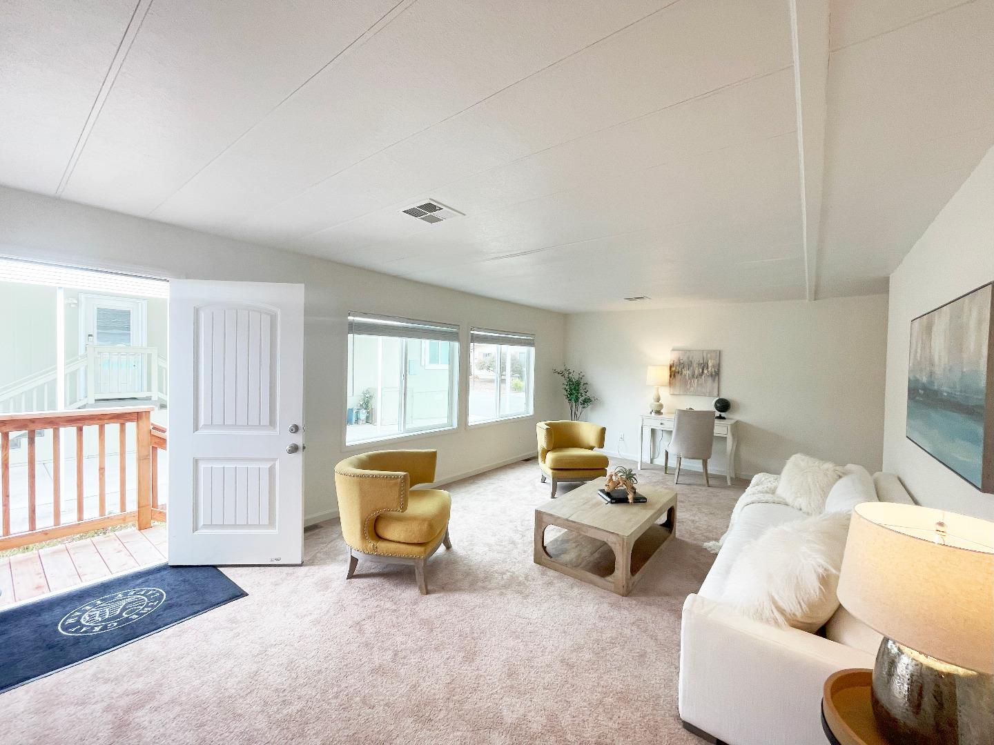 Detail Gallery Image 1 of 21 For 19 Canada Cove Ave #19,  Half Moon Bay,  CA 94019 - 2 Beds | 2 Baths