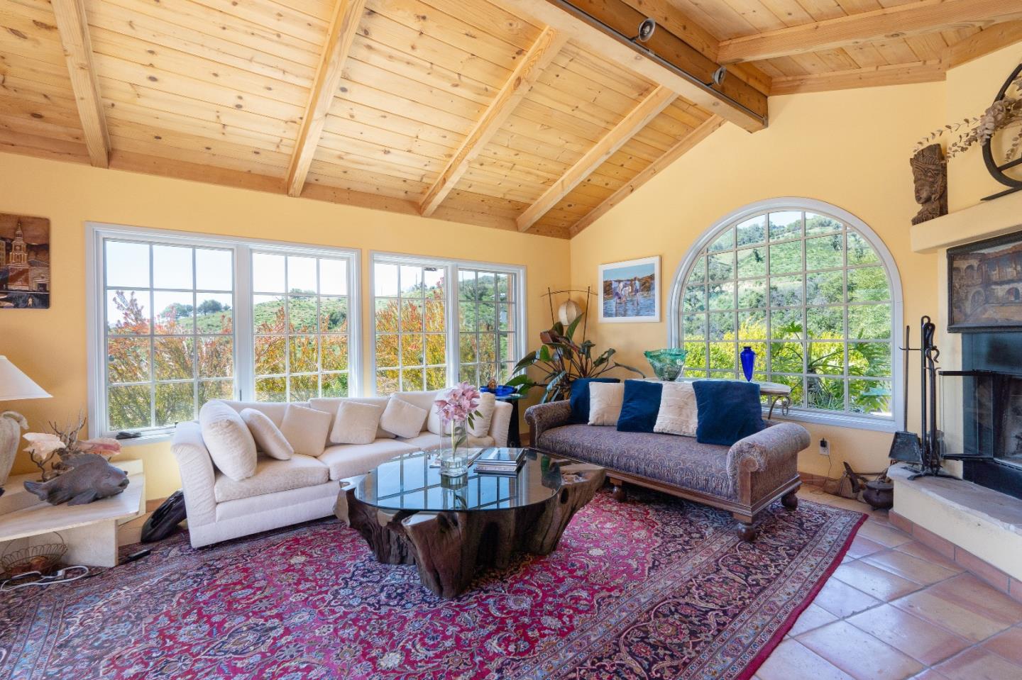 Detail Gallery Image 9 of 30 For 14 Asoleado Drive, Carmel Valley,  CA 93924 - 3 Beds | 2 Baths