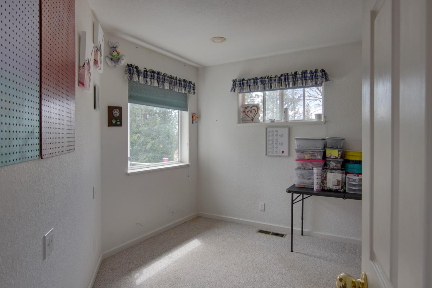 Detail Gallery Image 11 of 52 For 2751 Pasa Robles Ct, Camino,  CA 95709 - 3 Beds | 2/1 Baths