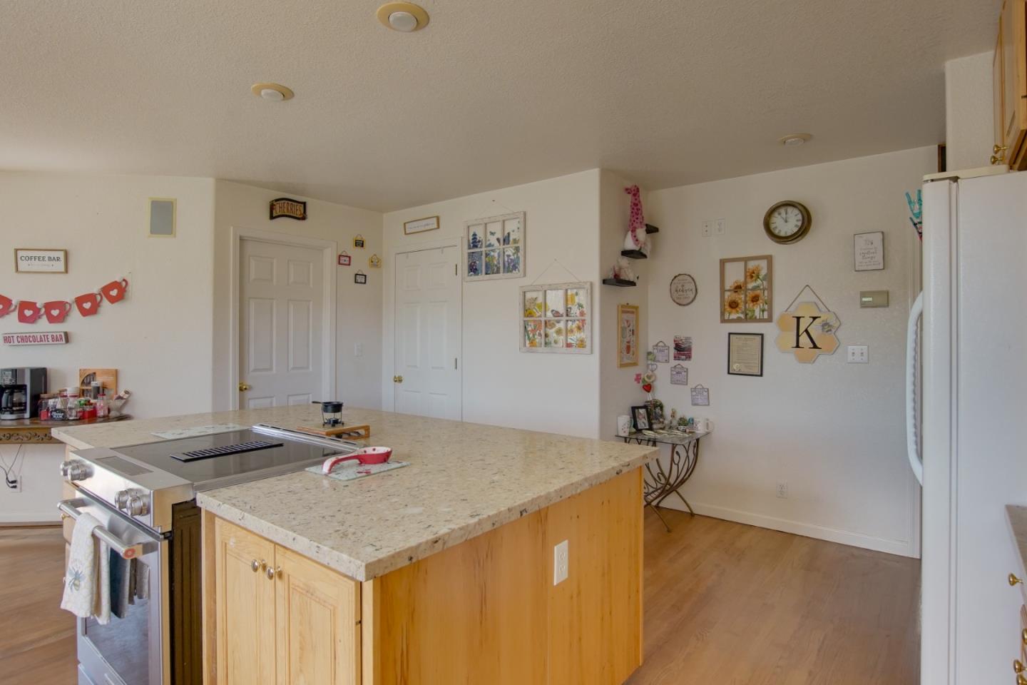 Detail Gallery Image 25 of 52 For 2751 Pasa Robles Ct, Camino,  CA 95709 - 3 Beds | 2/1 Baths