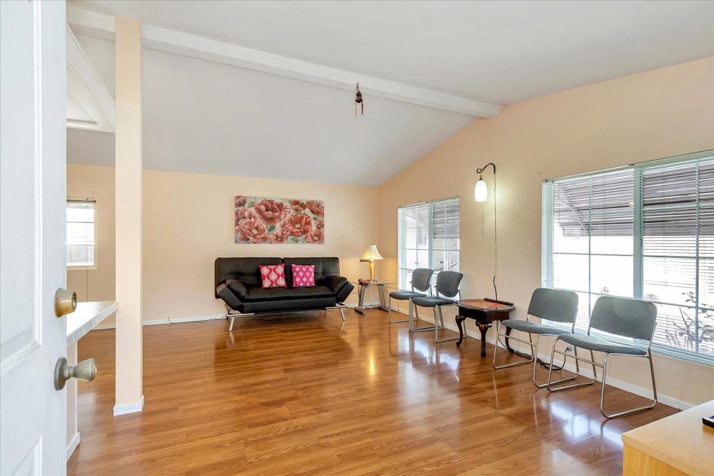 Detail Gallery Image 6 of 37 For 1515 N Milpitas Blvd #36,  Milpitas,  CA 95035 - 2 Beds | 2 Baths