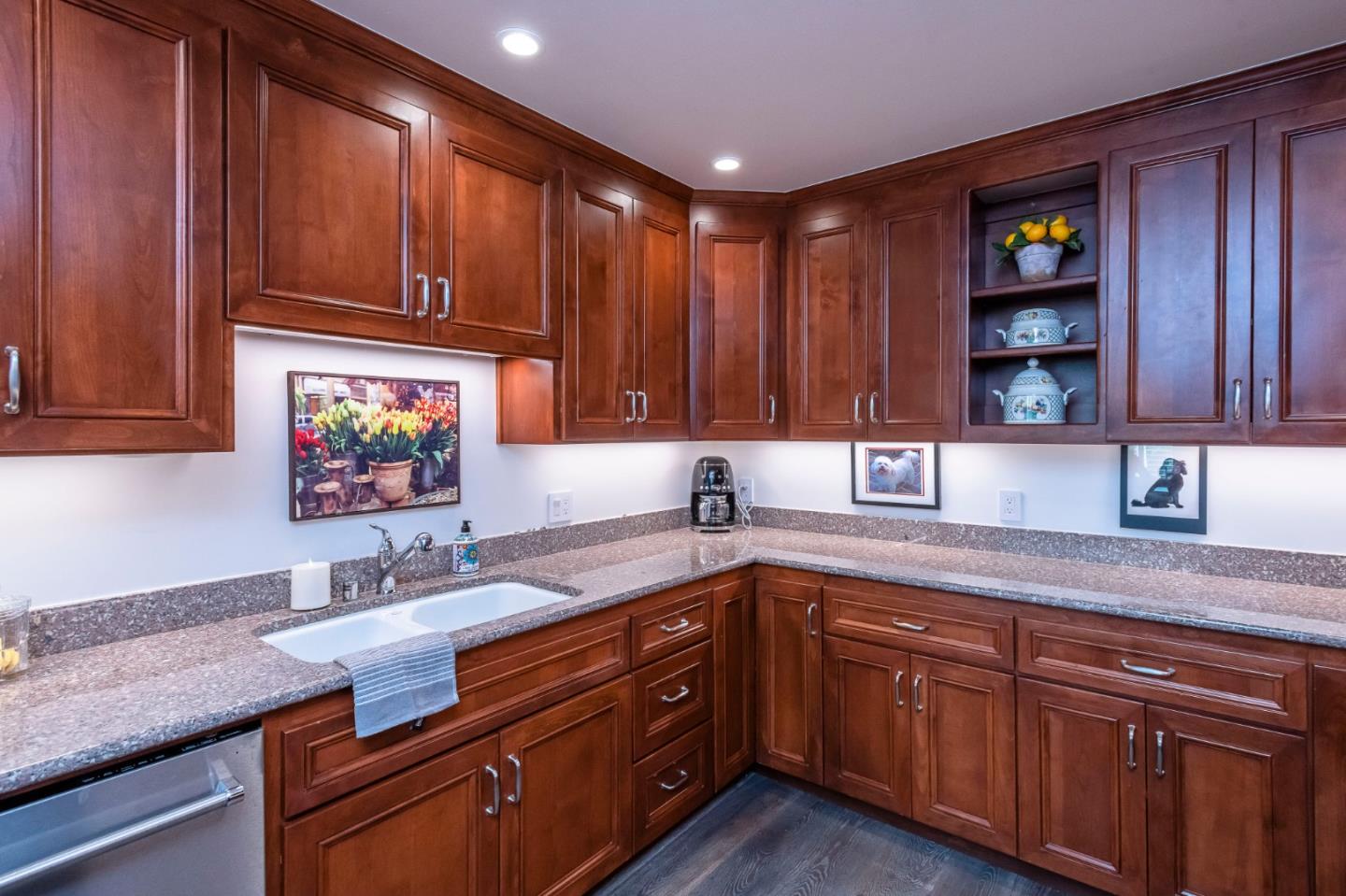 Detail Gallery Image 9 of 41 For 10 Crystal Springs Rd #1504,  San Mateo,  CA 94402 - 2 Beds | 2 Baths
