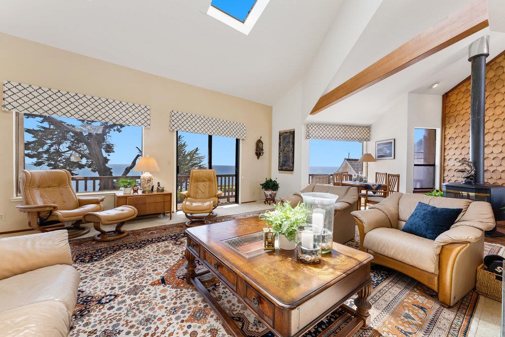 Detail Gallery Image 14 of 72 For 1212 W Cliff Dr, Santa Cruz,  CA 95060 - 4 Beds | 2/1 Baths