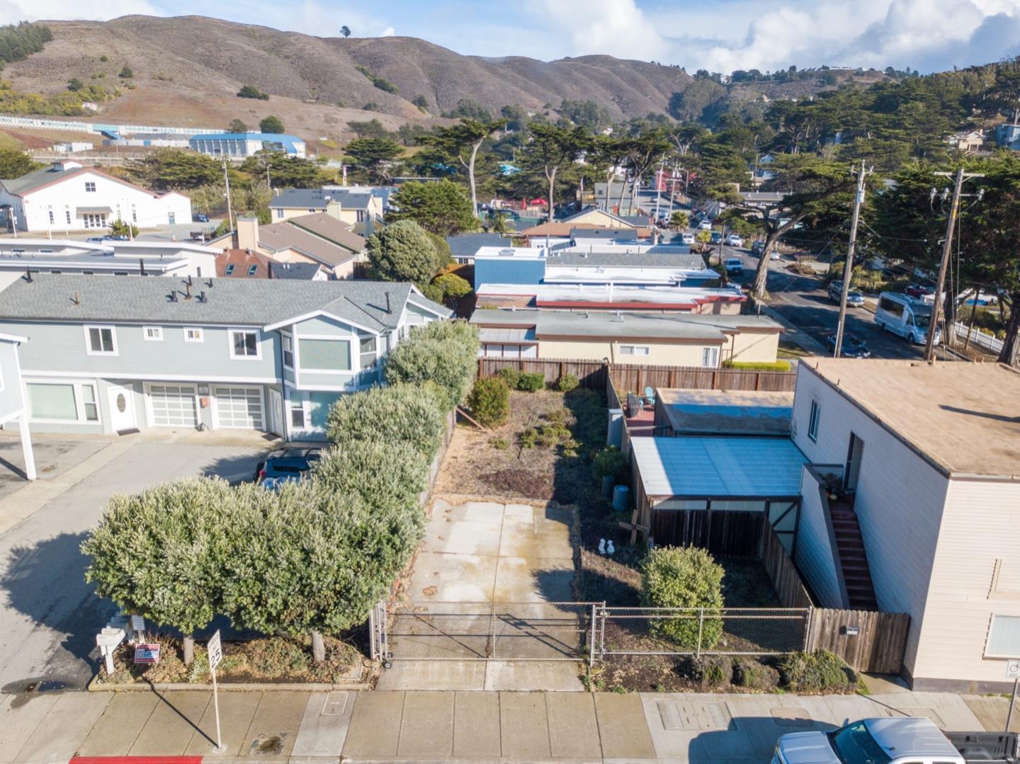 Detail Gallery Image 6 of 11 For 1521 Palmetto Ave, Pacifica,  CA 94044 - – Beds | – Baths