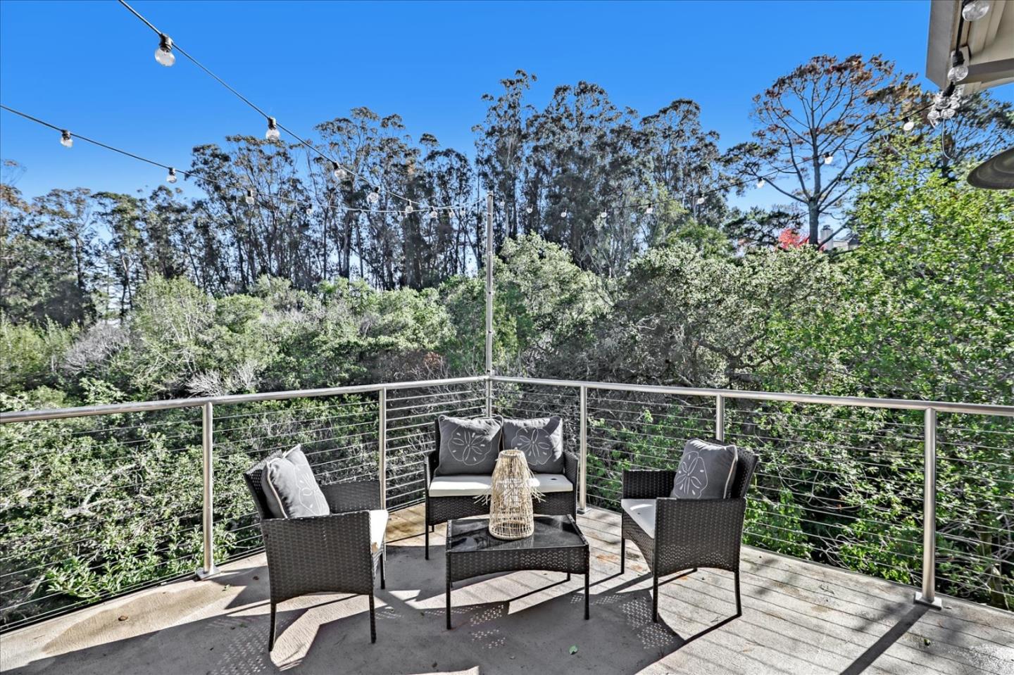 Detail Gallery Image 85 of 99 For 837 Chiltern Rd, Hillsborough,  CA 94010 - 5 Beds | 5/1 Baths