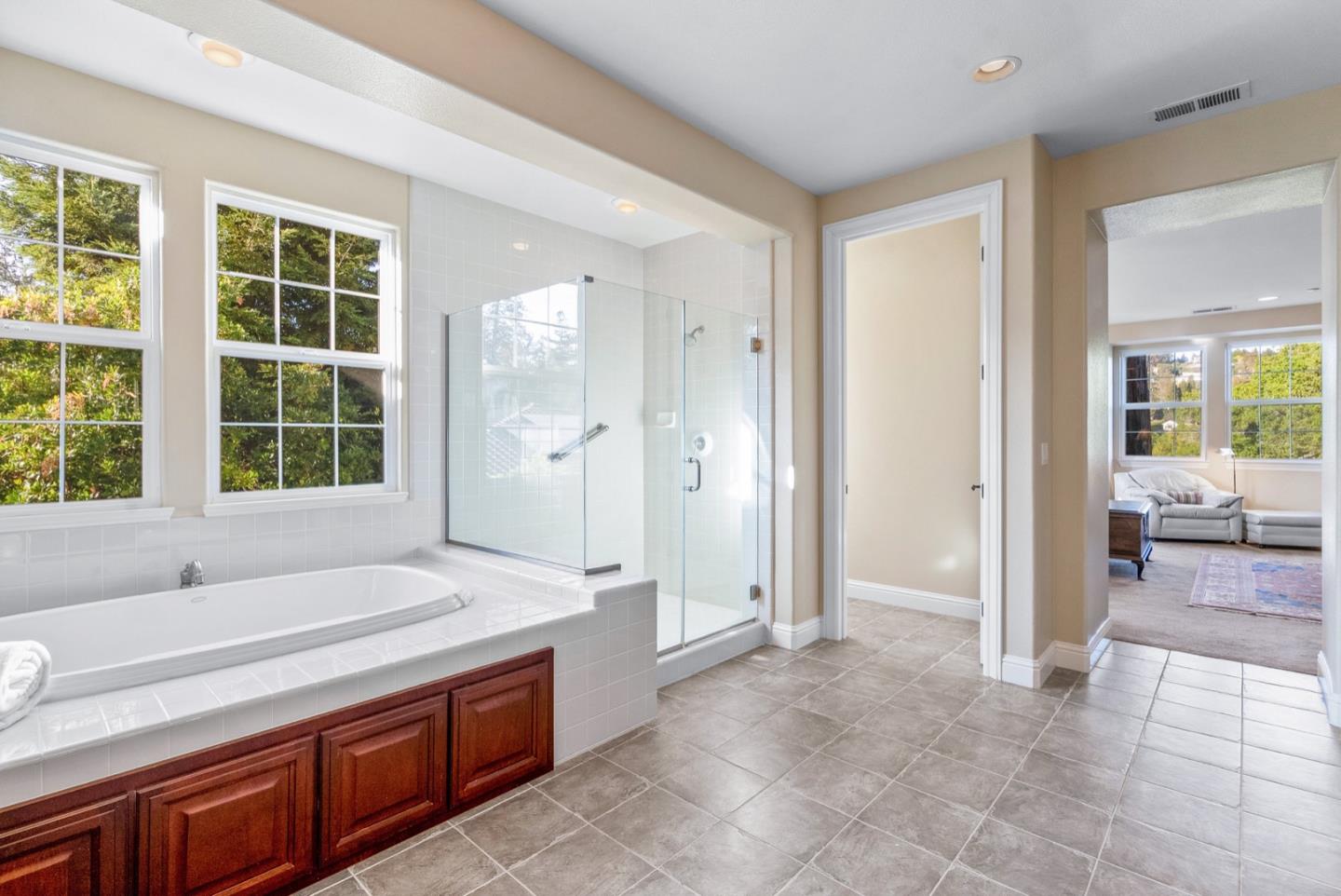Detail Gallery Image 60 of 112 For 315 Bridlewood Ct, Santa Cruz,  CA 95060 - 5 Beds | 4 Baths