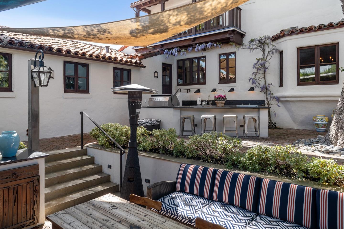 Detail Gallery Image 106 of 129 For 11 Southgate Dr, Woodside,  CA 94062 - 4 Beds | 3/2 Baths