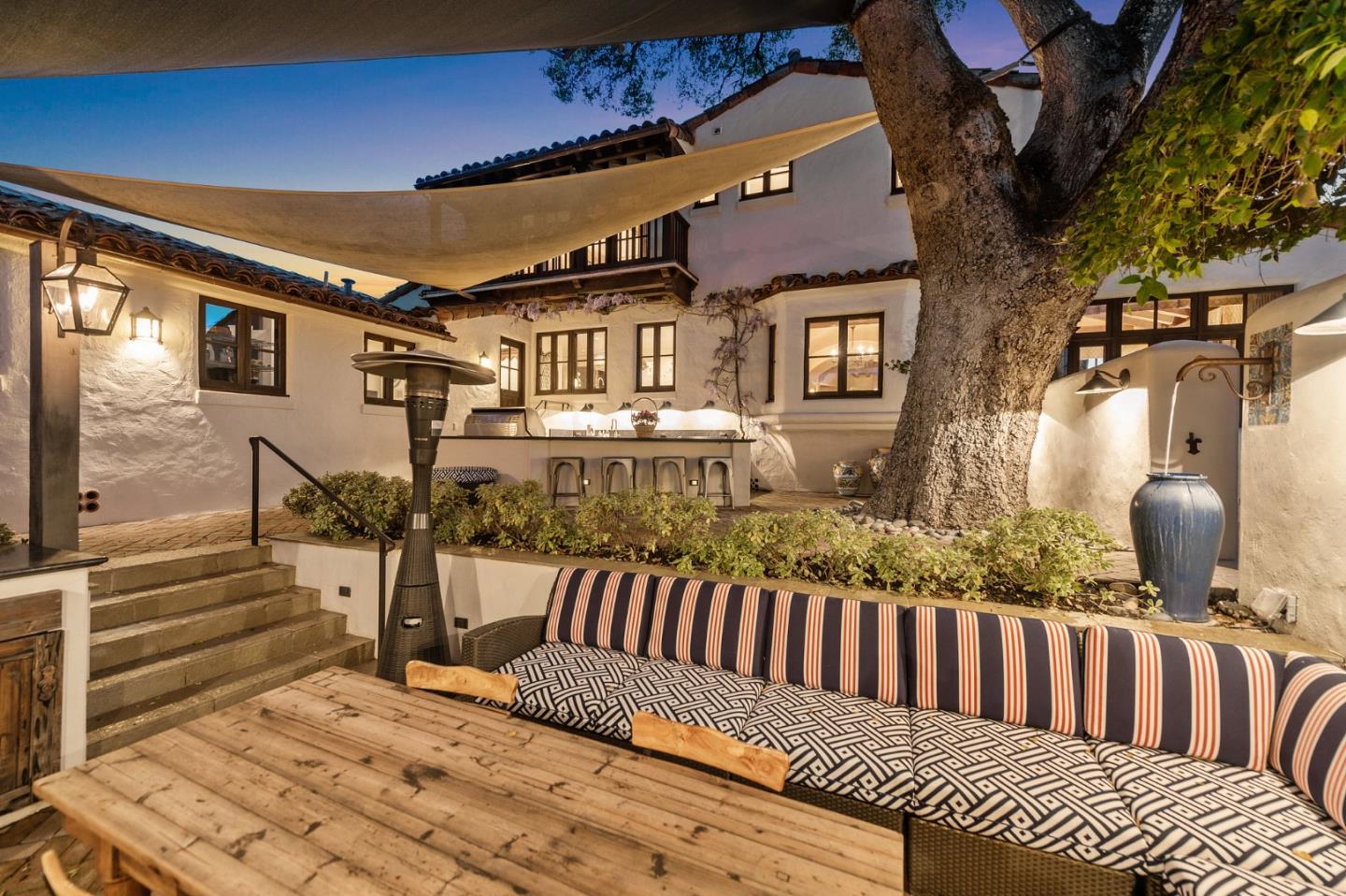 Detail Gallery Image 110 of 129 For 11 Southgate Dr, Woodside,  CA 94062 - 4 Beds | 3/2 Baths