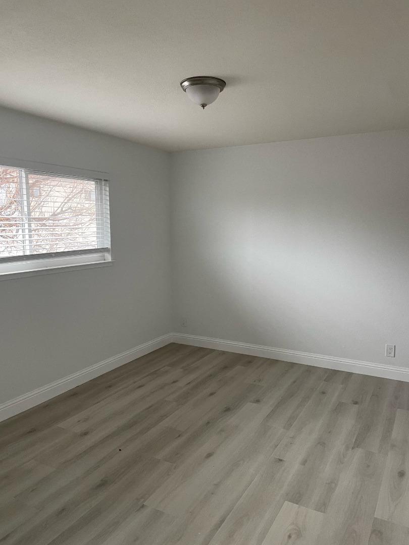 Detail Gallery Image 9 of 16 For 7240 Bark Ln, San Jose,  CA 95129 - – Beds | – Baths