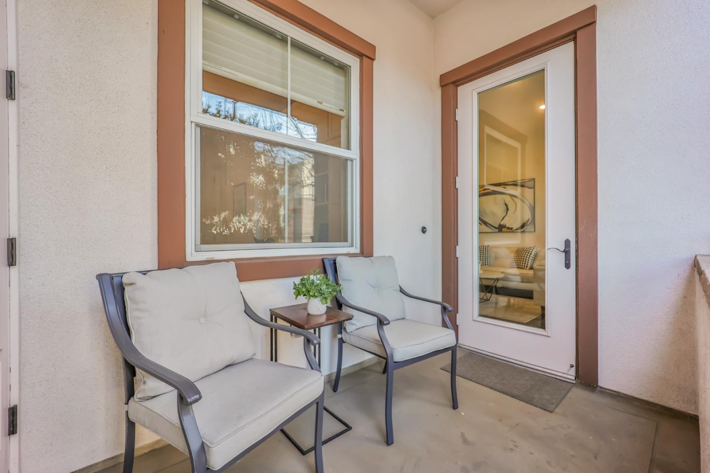 Detail Gallery Image 33 of 36 For 396 1st St #4,  Los Altos,  CA 94022 - 1 Beds | 1 Baths