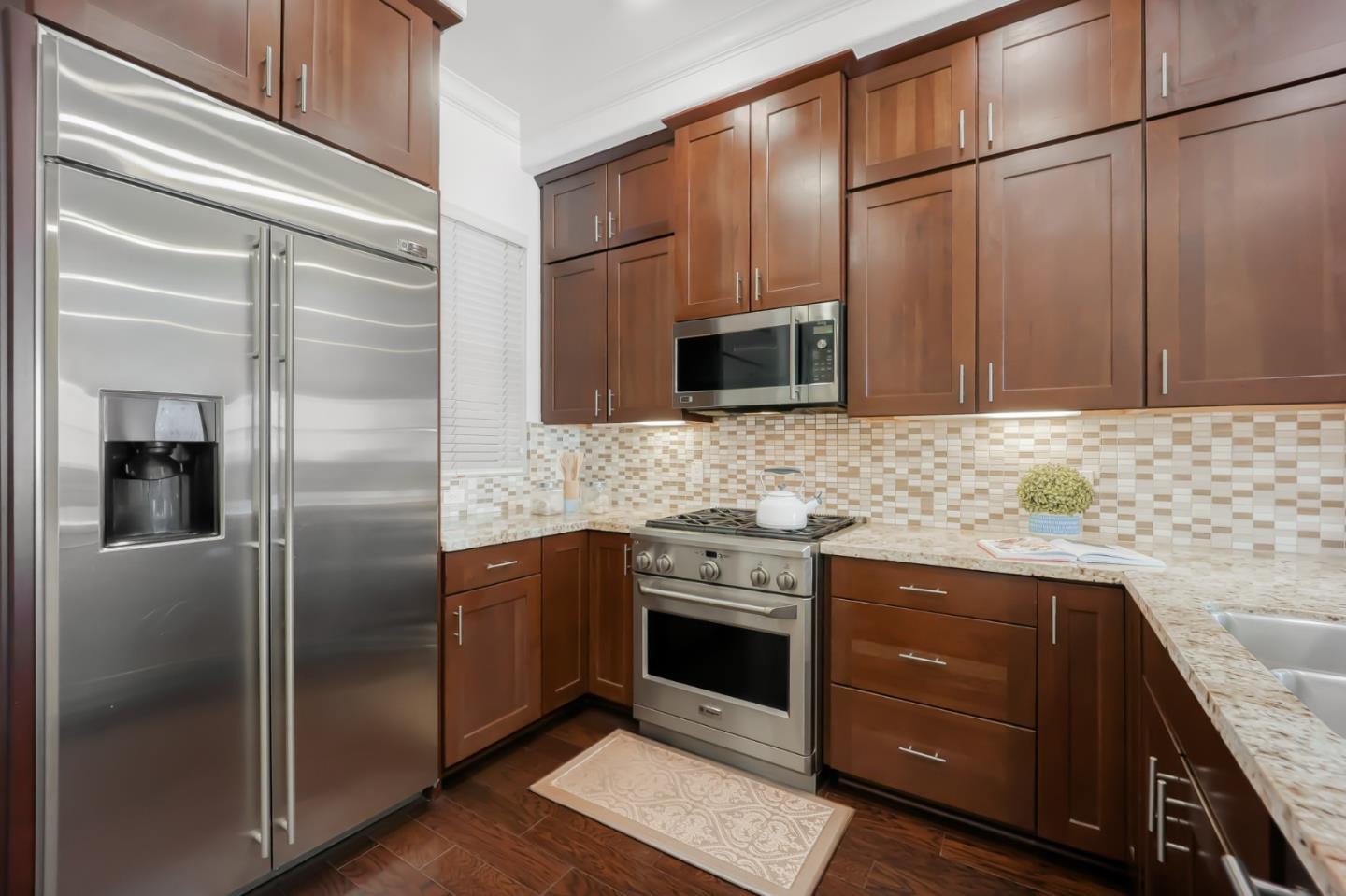 Detail Gallery Image 7 of 36 For 396 1st St #4,  Los Altos,  CA 94022 - 1 Beds | 1 Baths