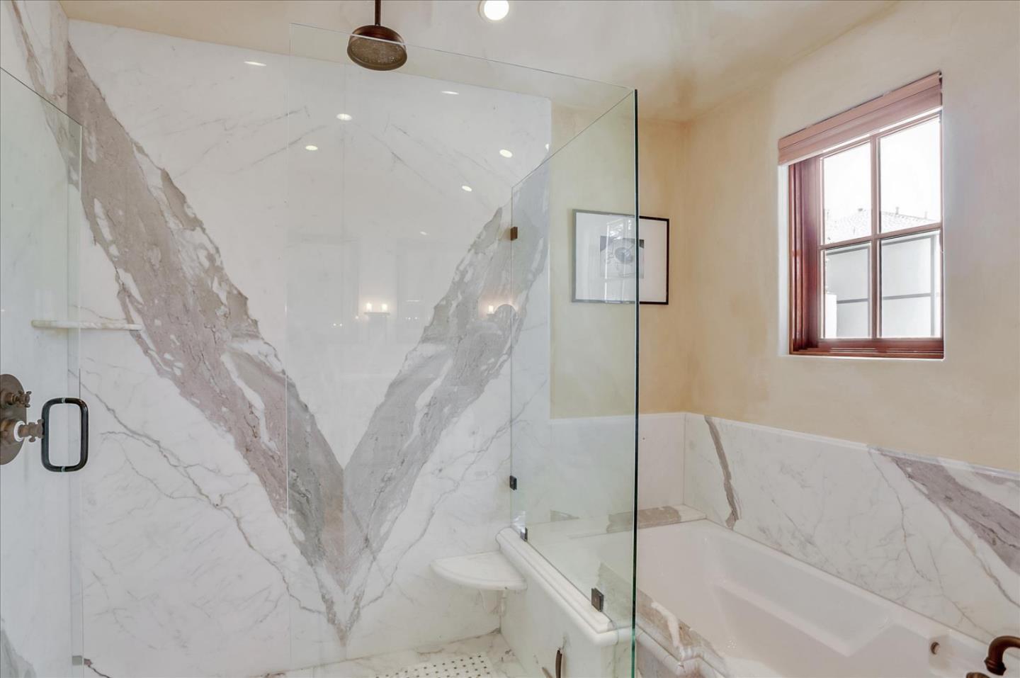 Detail Gallery Image 39 of 48 For Mission 3sw of 7th St, Carmel,  CA 93921 - 3 Beds | 3/1 Baths