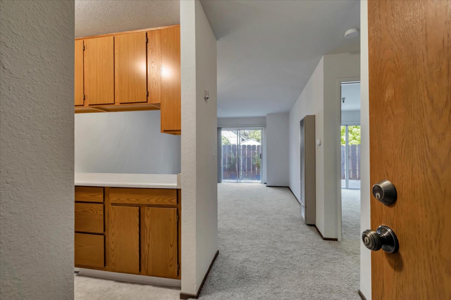 Detail Gallery Image 1 of 1 For 106 Vista Prieta Ct #106,  Santa Cruz,  CA 95062 - 1 Beds | 1 Baths